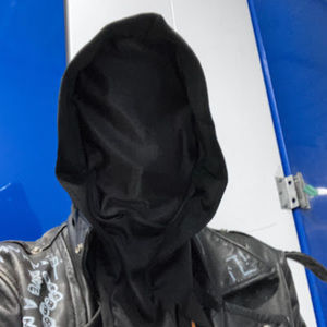 Meet your Posher, Adonis neyo